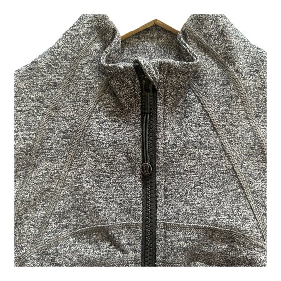 Lululemon Womens Define Jacket Luon -Grey - Size 12 - Soft - SOLD - Picture 3 of 3